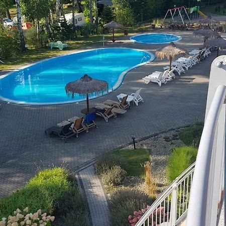 Romantyczny Apartament Happy 16 Basen & Kort Tenisowy, Ochrona 24 H - Dla Maksymalnie 6 Osob Pobierowo Bagian luar foto