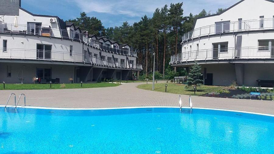 Romantyczny Apartament Happy 16 Basen & Kort Tenisowy, Ochrona 24 H - Dla Maksymalnie 6 Osob Pobierowo Bagian luar foto