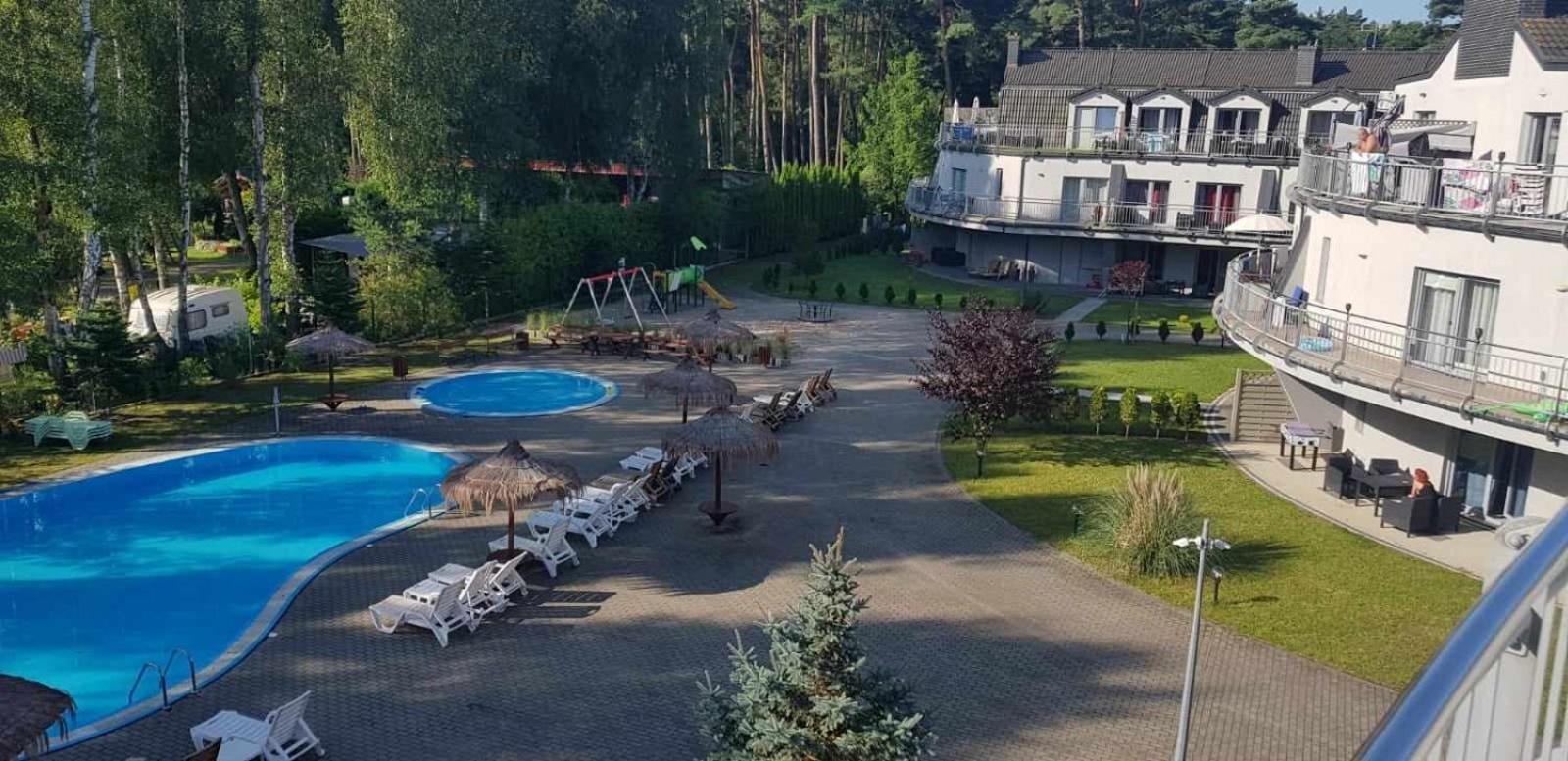 Romantyczny Apartament Happy 16 Basen & Kort Tenisowy, Ochrona 24 H - Dla Maksymalnie 6 Osob Pobierowo Bagian luar foto
