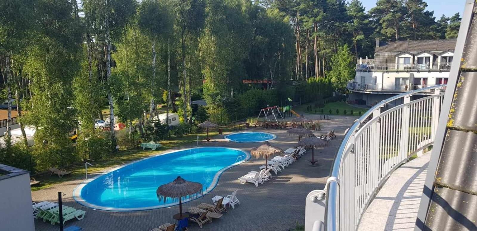 Romantyczny Apartament Happy 16 Basen & Kort Tenisowy, Ochrona 24 H - Dla Maksymalnie 6 Osob Pobierowo Bagian luar foto